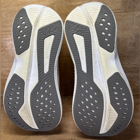 Hoka One One Mach 6 Womens Sz 8 Wide Running Shoes Sneakers Eggnog Vanilla - Picture 8 of 12